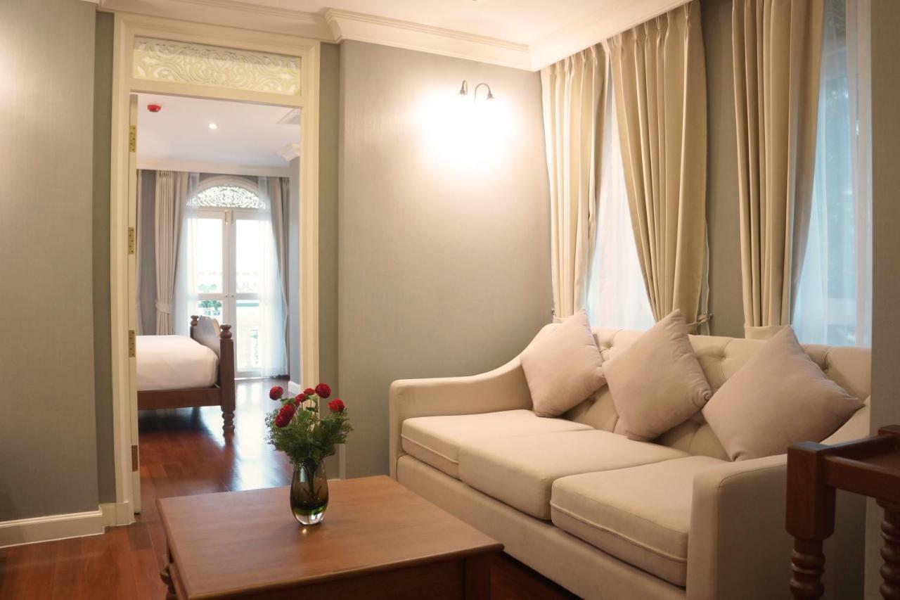 Hiranyakul House Hotel Bangkok Exterior photo